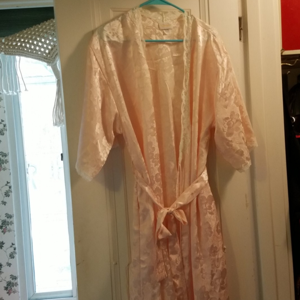 Vintage pink robe